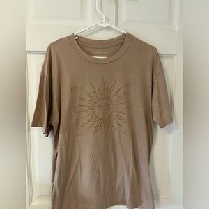 AMERICAN EAGLE Oversized Graphic T-Shirt Size Small